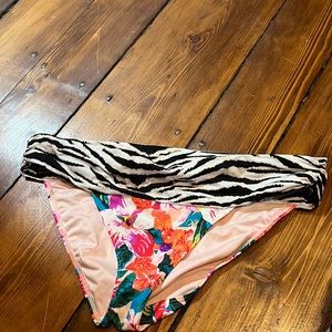 NWOT - VICTORIA SECRET BIKINI BOTTOMS